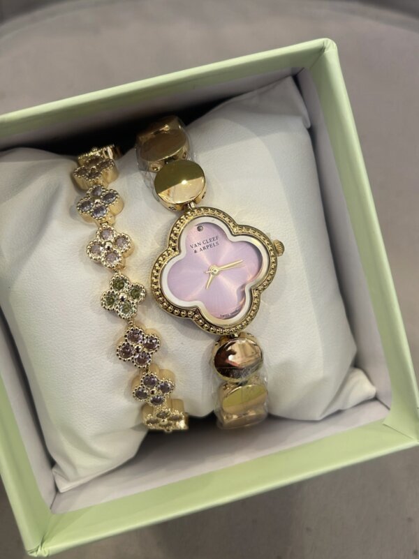 Ineke set