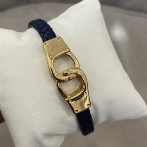 Leather bracelet