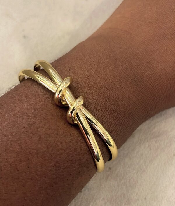 She bangles