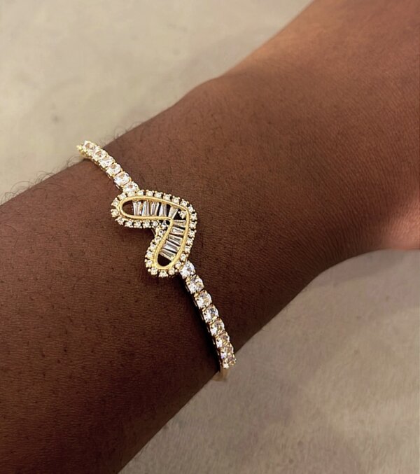 She bangle