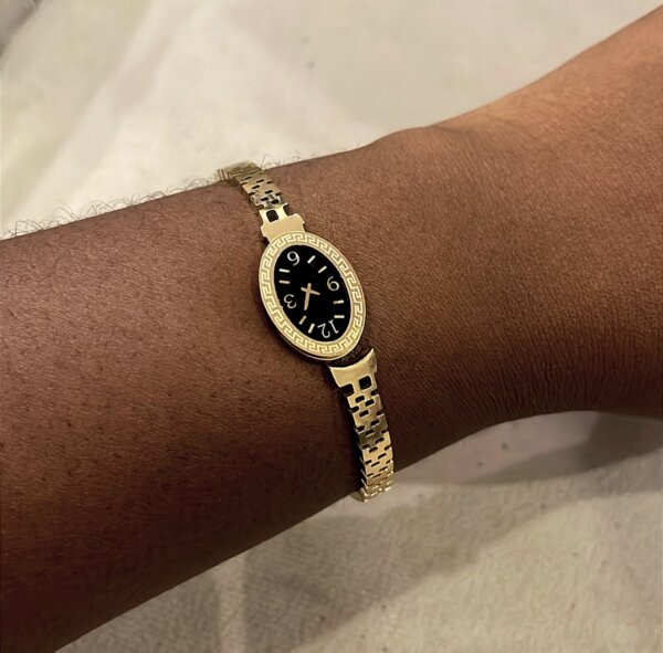 She bangles
