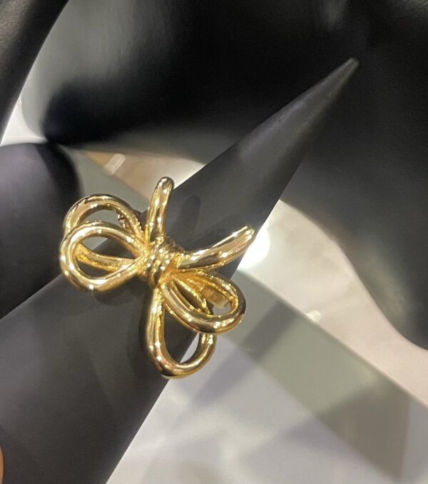 Chunky ring