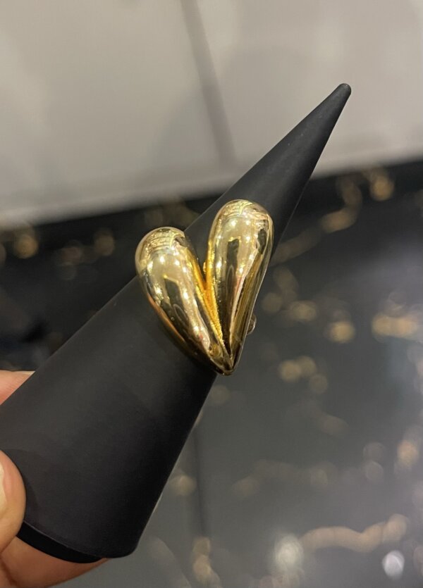 Chunky ring