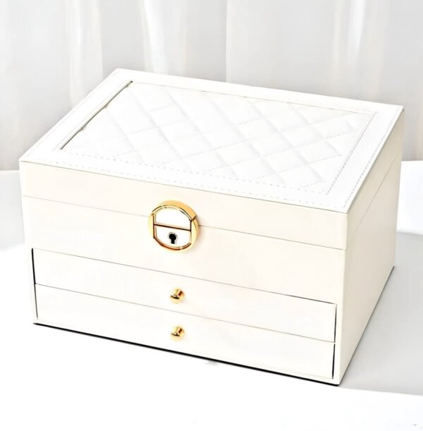 Leather jewelry organizer
