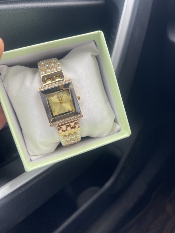 Ladies watch