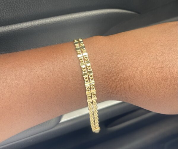 English gold bracelet