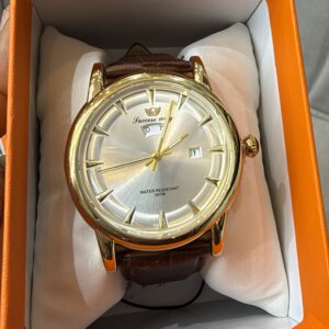 Unisex leather watch